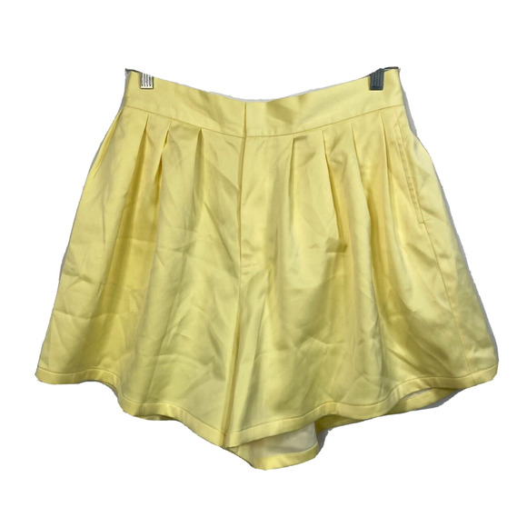 NWT The Kemist Set 2pc Womens Sz 10 12 Yellow Button Up Blouse Pleated Shorts - Picture 5 of 16